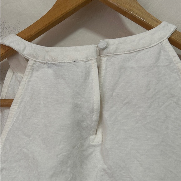 Ann Taylor white linen halter top embroidered size small petite - Picture 7 of 7